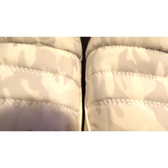Ryka Women's Suzy Winter Booties White Camo 8W New White Gray Camouflage In Box - Picture 3 of 16